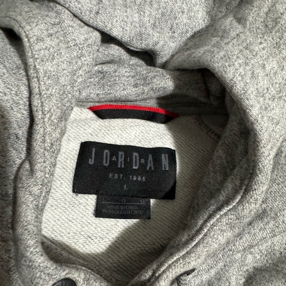 Jordan Gray Athletic Sweatshirt - Picture 3 of 10